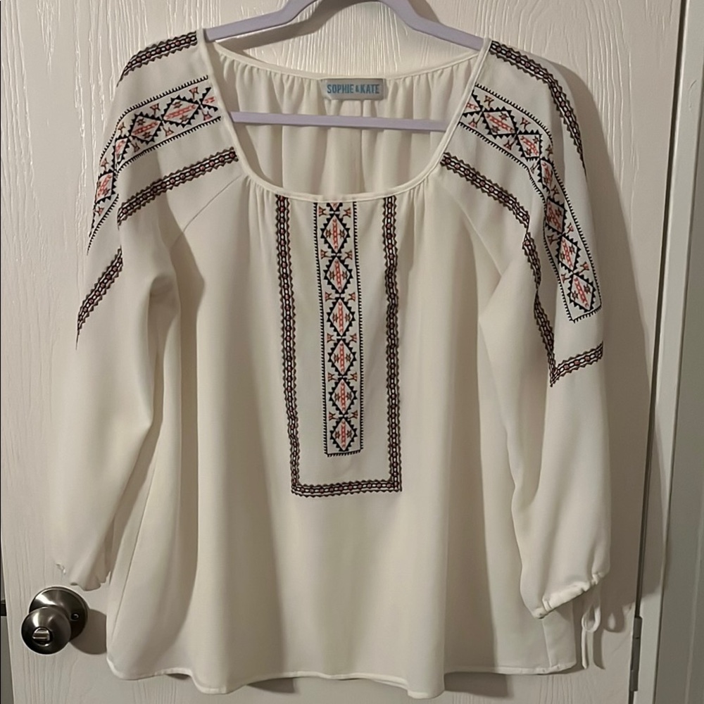 Women's White Embroidered Top